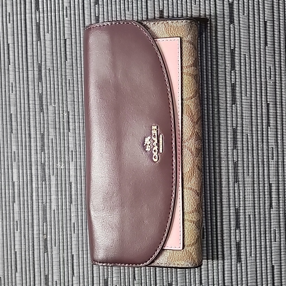 Coach wallet